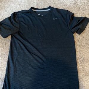 Men’s Nike Small Dry Fit T Shirt